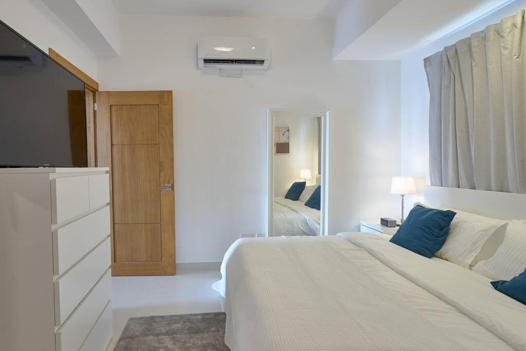 Escape Apartments, Balcony, Pool & Gym In La Julia Santo Domingo Exterior foto