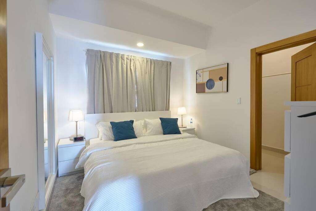 Escape Apartments, Balcony, Pool & Gym In La Julia Santo Domingo Exterior foto