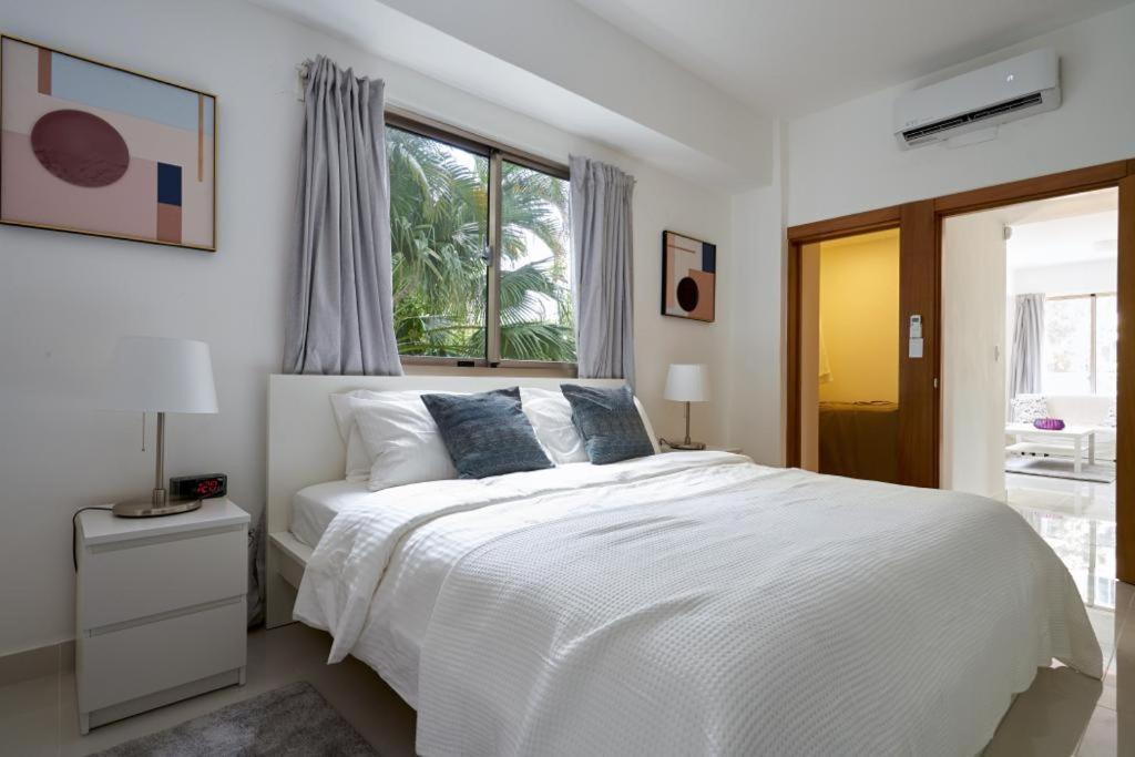 Escape Apartments, Balcony, Pool & Gym In La Julia Santo Domingo Exterior foto